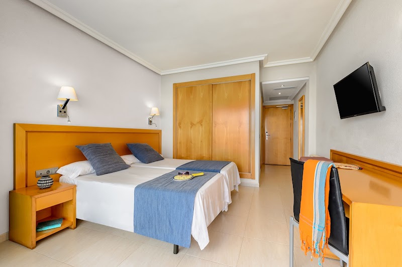 Hotel Vibra S'Estanyol photo 2