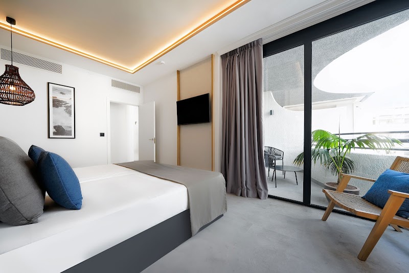 HOVIMA Suites Costa Adeje photo 4