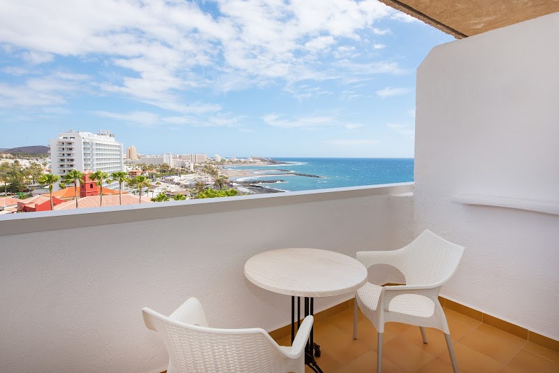 Iberostar Waves Bouganville Playa photo 5