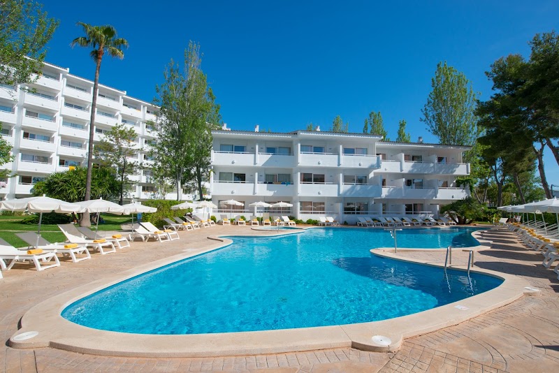 Iberostar Waves Ciudad Blanca photo 1