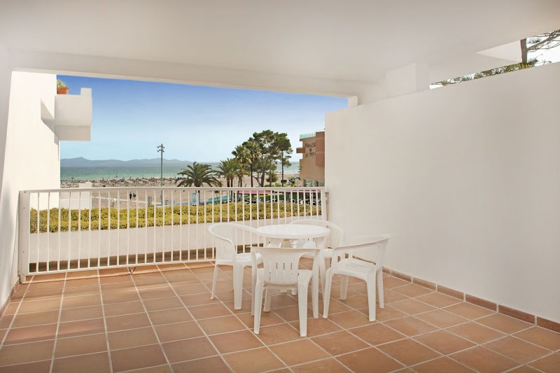 Iberostar Waves Ciudad Blanca photo 9