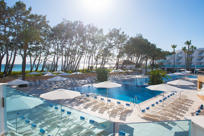 Iberostar Waves Playa de Muro photo 9