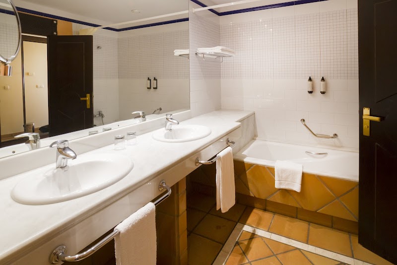 Ibersol Almunecar Beach & Spa photo 7
