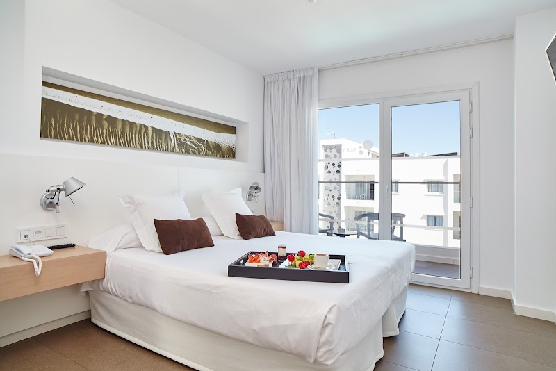 Ibiza Sun Apartments photo 2