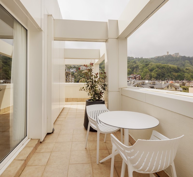 ILUNION San Sebastian Hotel photo 9