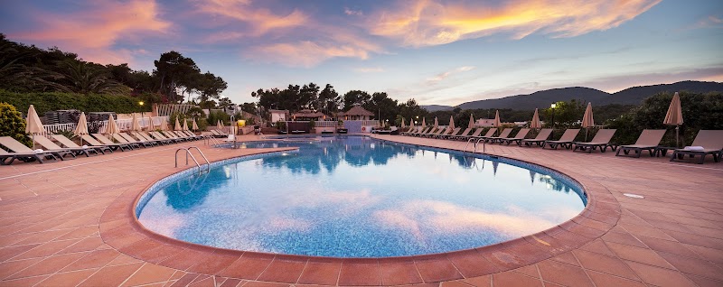 Invisa Hotel Club Cala Blanca photo 9