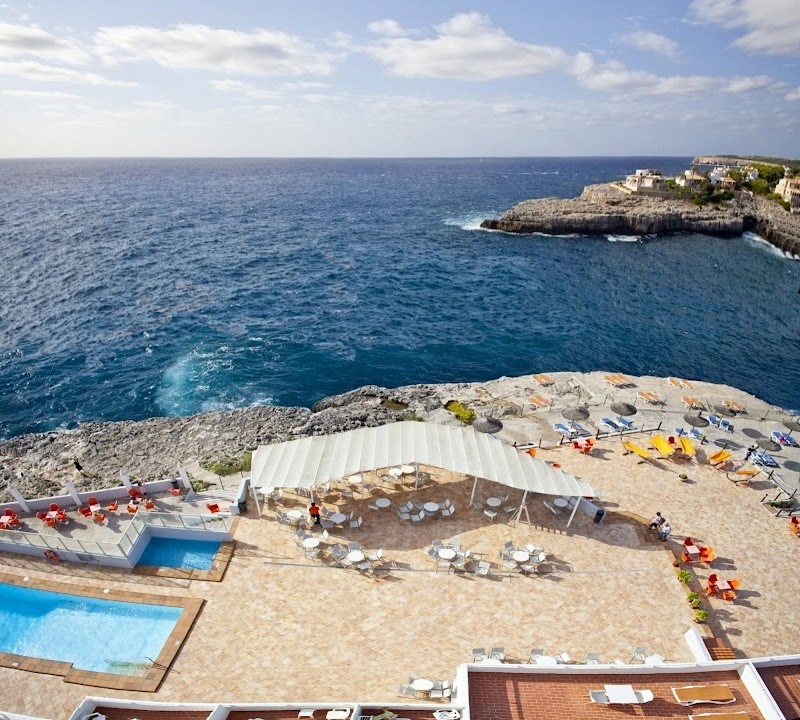 JS Cape Colom photo 5