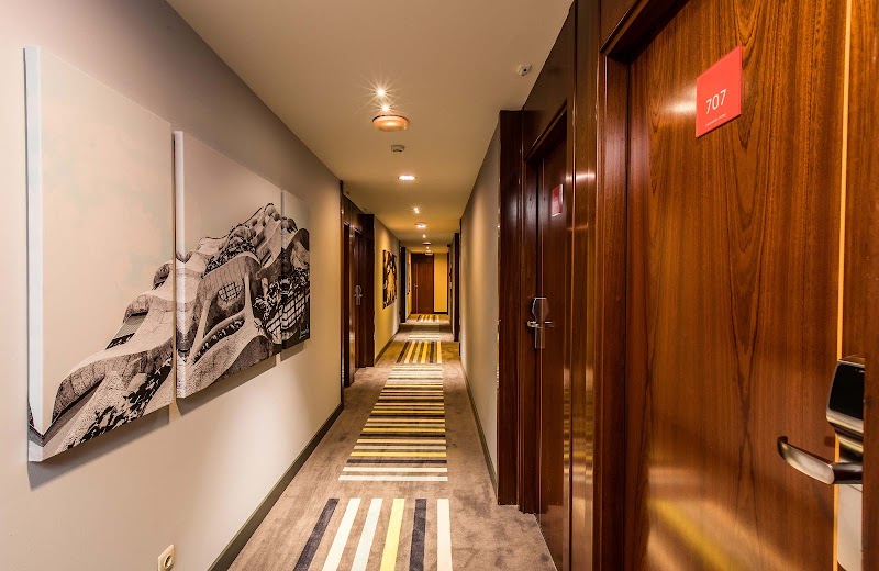 Leonardo Hotel Barcelona Gran Via photo 8