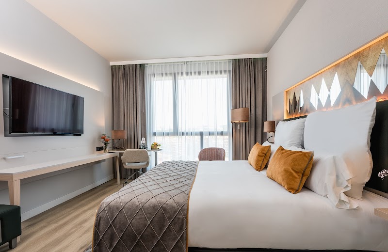Leonardo Royal Hotel Barcelona Fira photo 5