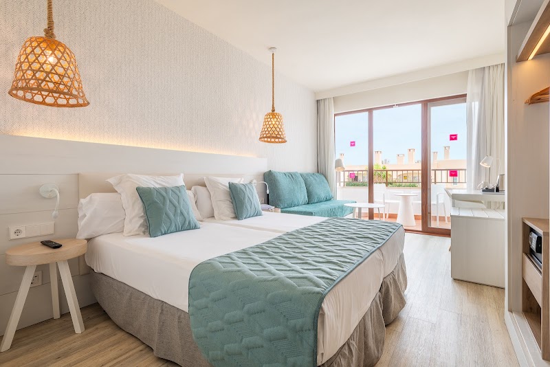 Leonardo Royal Suites Ibiza Santa Eulalia photo 2
