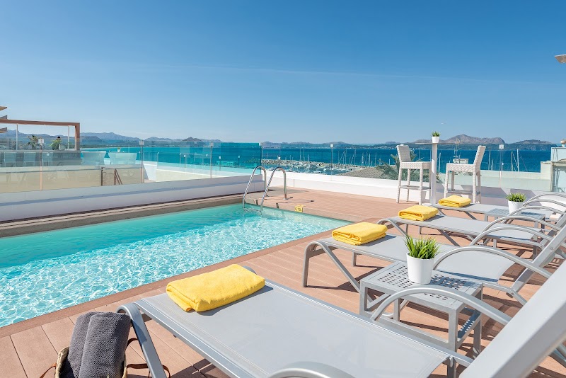 Llaut Boutique Hotel photo 4