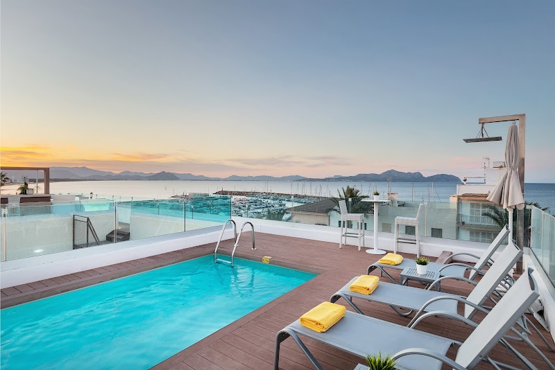 Llaut Boutique Hotel photo 8