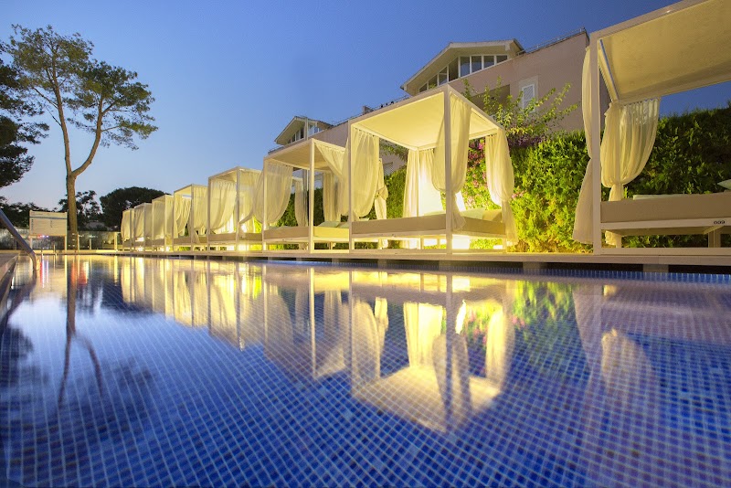 Mar Hotels Playa de Muro Suites photo 5