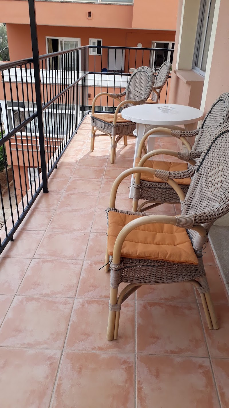 Martinez Apartments photo 7