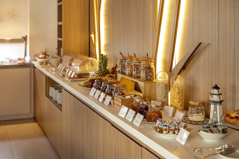 Melbeach Hotel & Spa photo 9