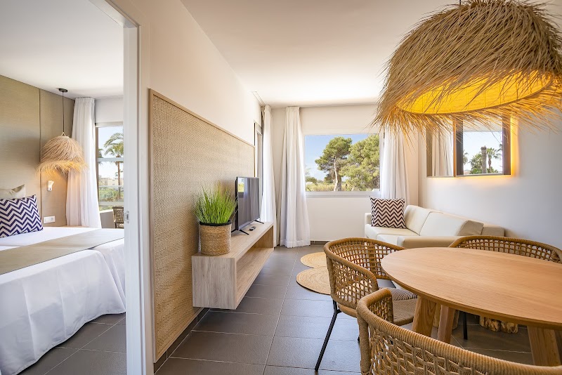 Migjorn Ibiza Suites & Spa photo 6