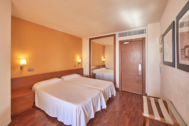 MLL Blue Bay Hotel photo 2