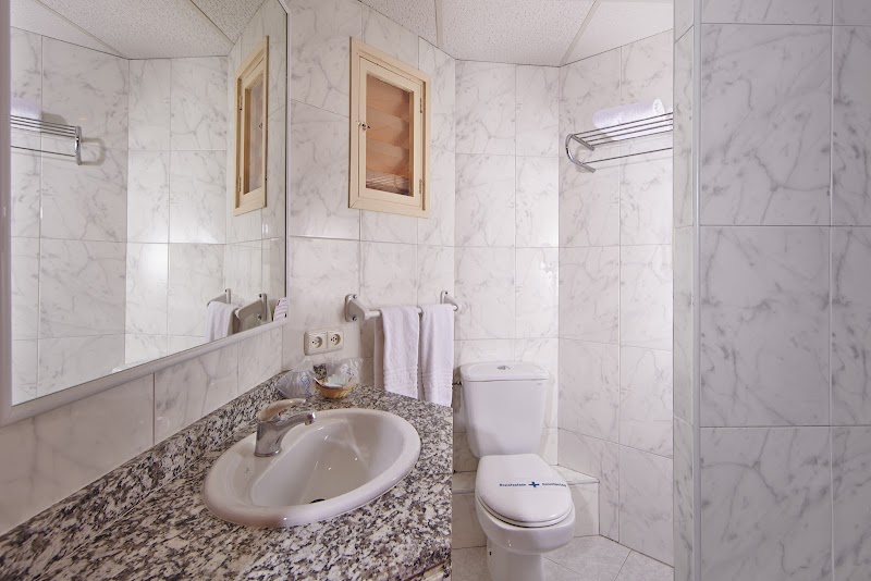 MLL Blue Bay Hotel photo 4