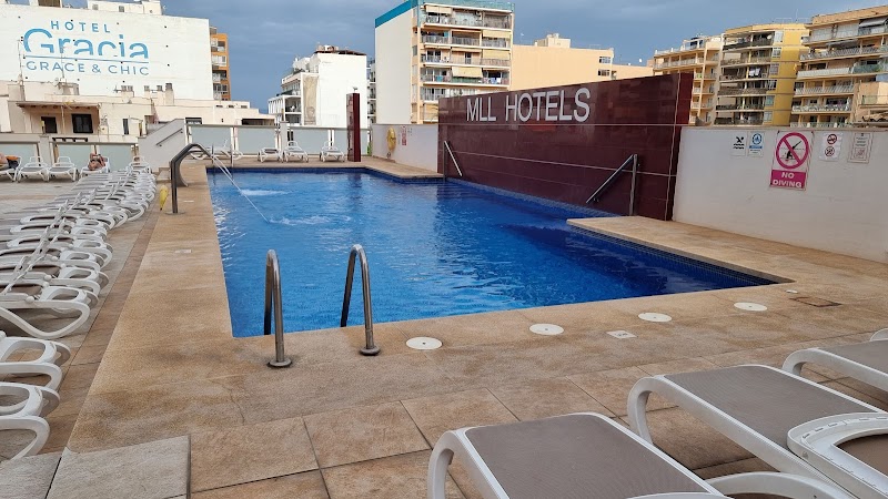 MLL Caribbean Bay Hotel photo 3