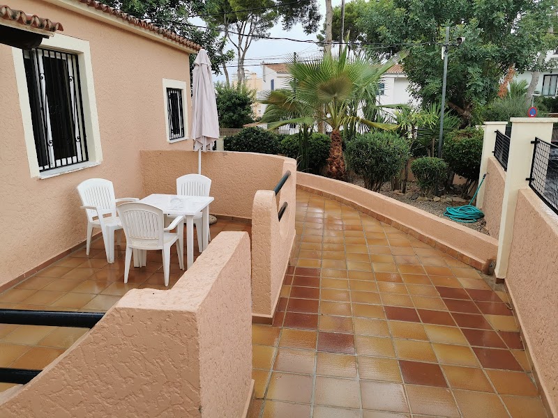 Naika Apartments