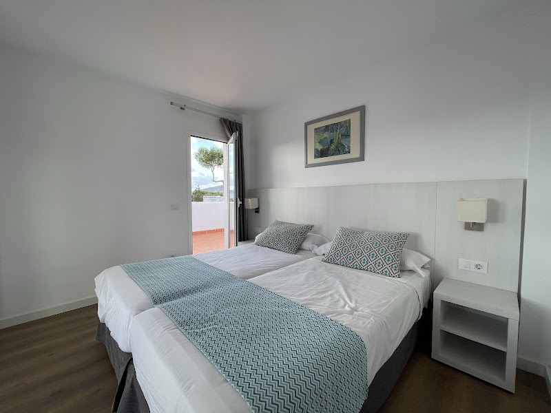 OLA Apartamentos Cala d'Or photo 2