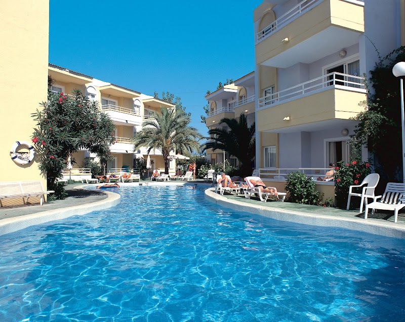 Palm Garden Apartments photo 10