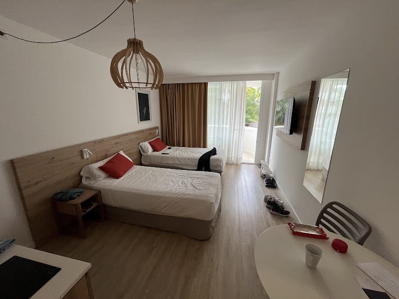 Palmanova Beach Apartments by TRH photo 2