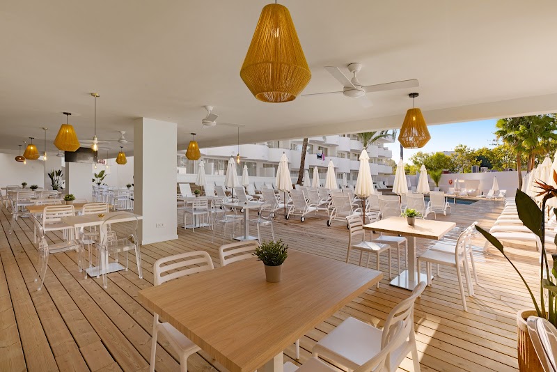 Palmanova Beach Apartments by TRH photo 7