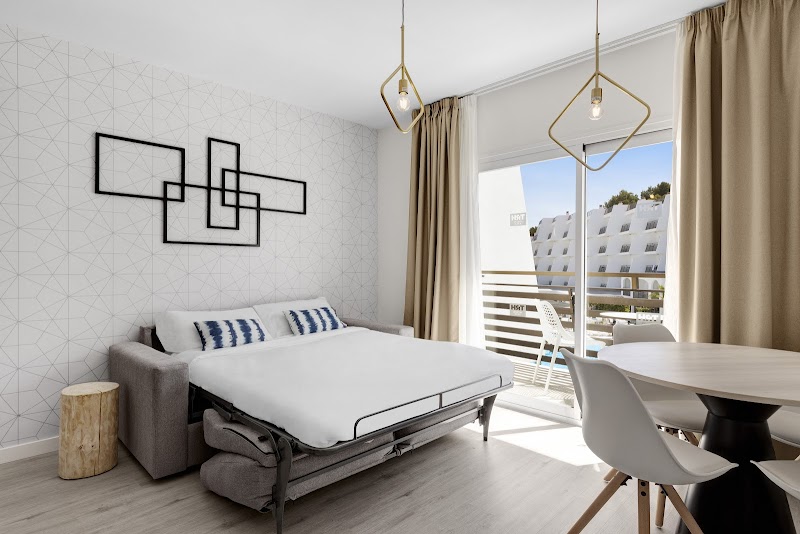 Palmanova Suites by TRH photo 2