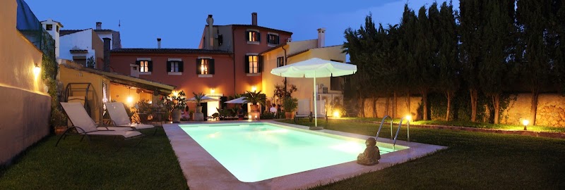 Petit Hotel Alaro photo 4