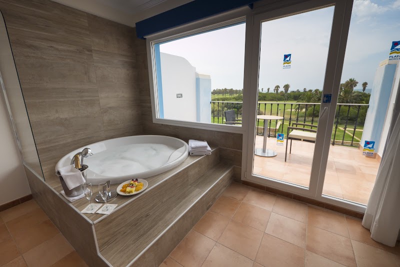 Playaballena Spa Hotel photo 4