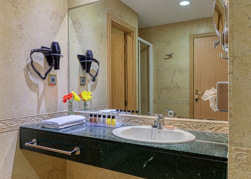 Playacalida Spa Hotel photo 4
