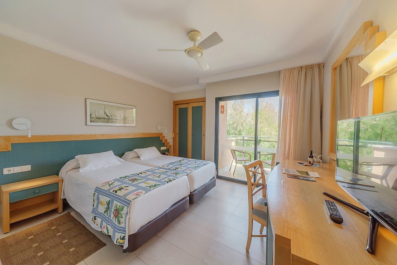 PortBlue Club Pollentia Resort & Spa photo 8