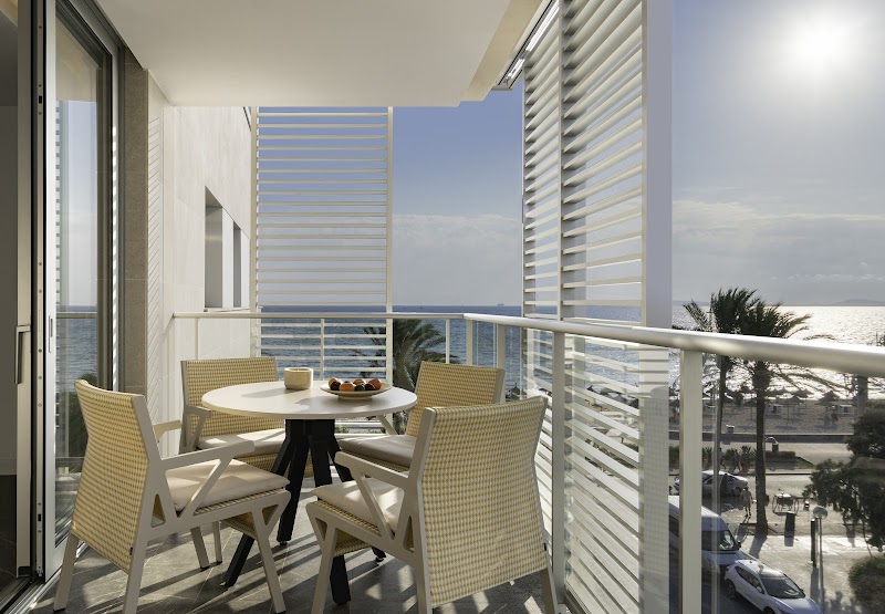 Pure Salt Residences