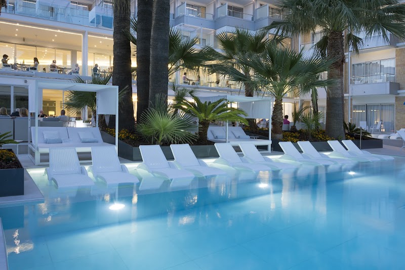 Reverence Mare Hotel photo 3