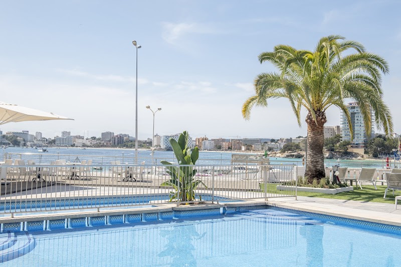 Roc Portonova Apartments photo 8