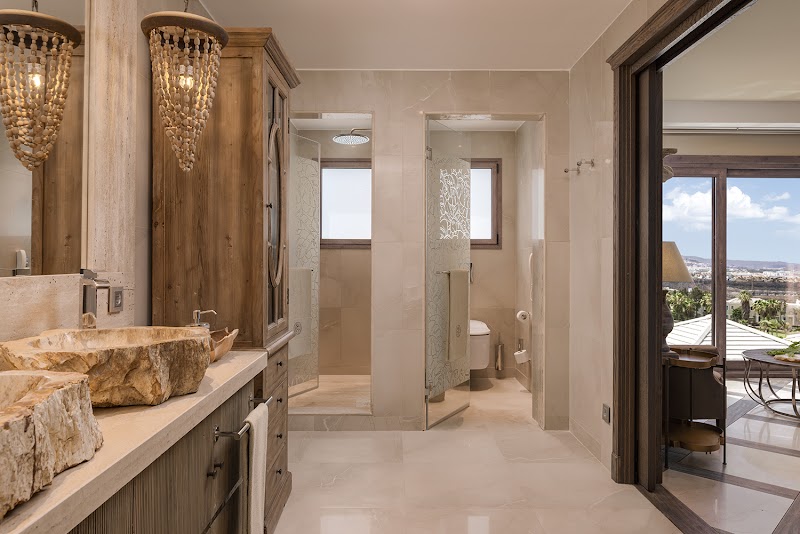 Royal River Luxury Hotel photo 4