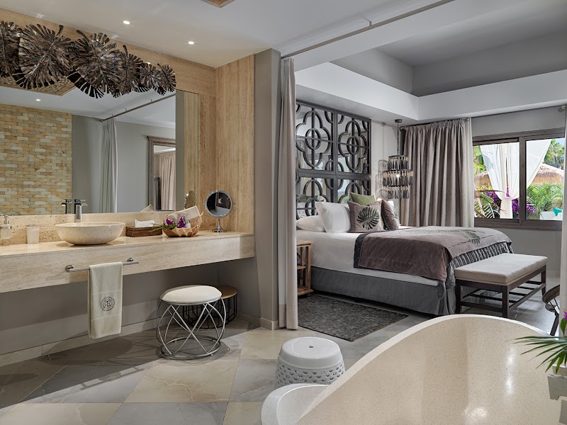 Royal River Luxury Hotel photo 7
