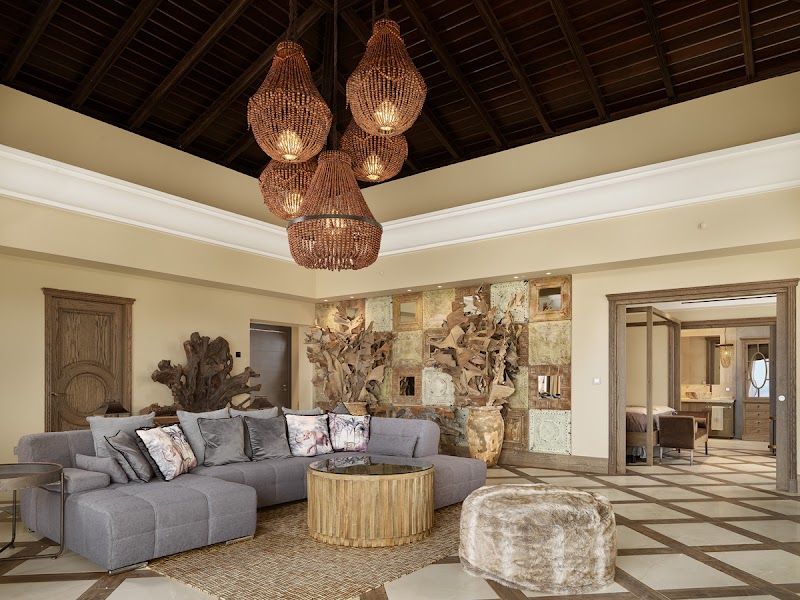 Royal River Luxury Hotel photo 9