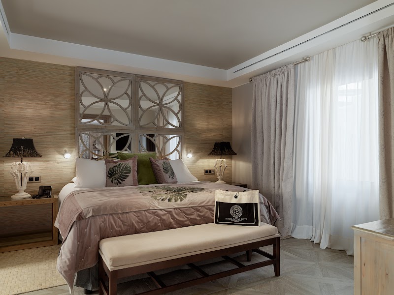 Royal River Luxury Hotel photo 10
