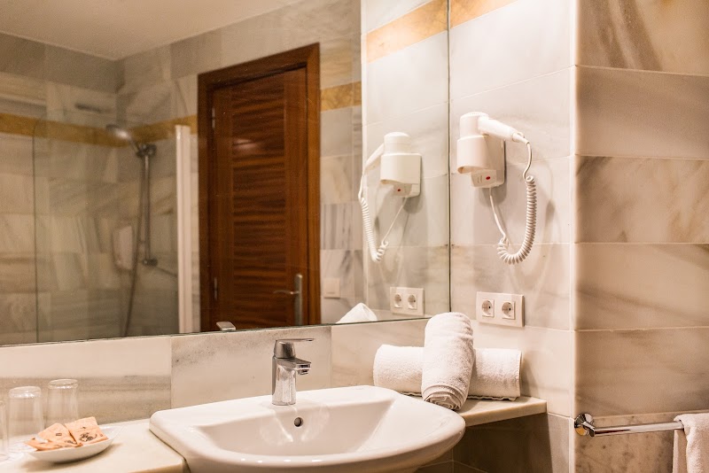 Sagitario Hostal Ciutadella photo 4