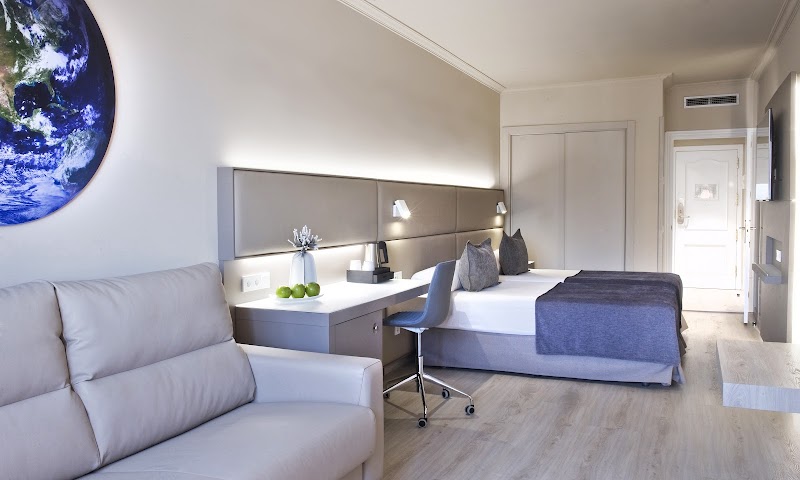 Salles Hotel Pere IV photo 8