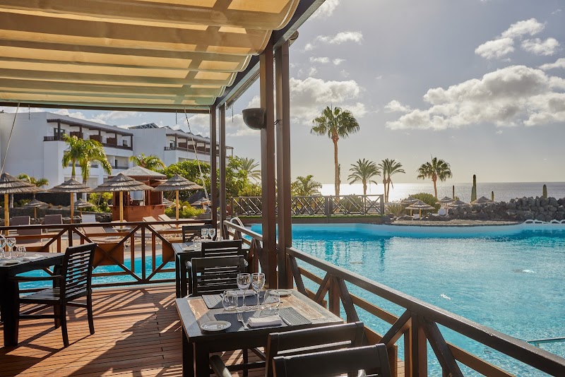 Secrets Lanzarote Resort & Spa photo 3
