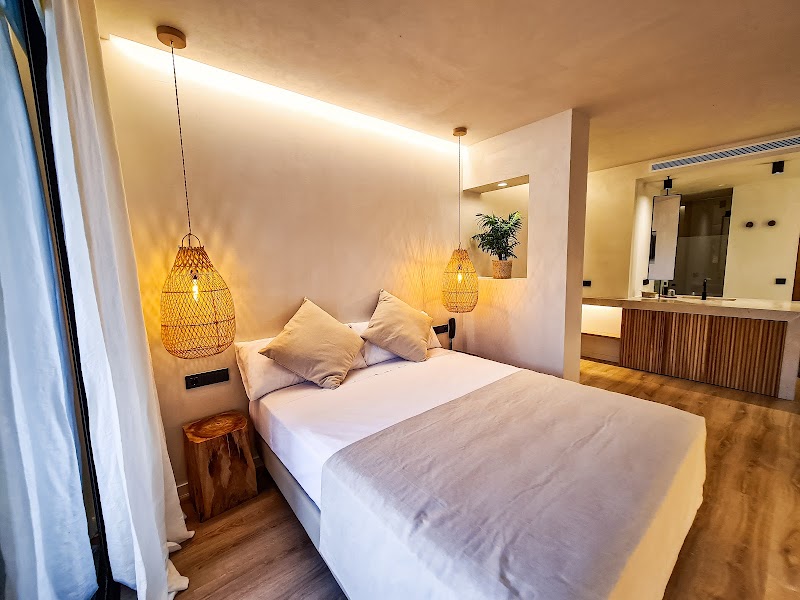 S'Estancia Suites photo 2