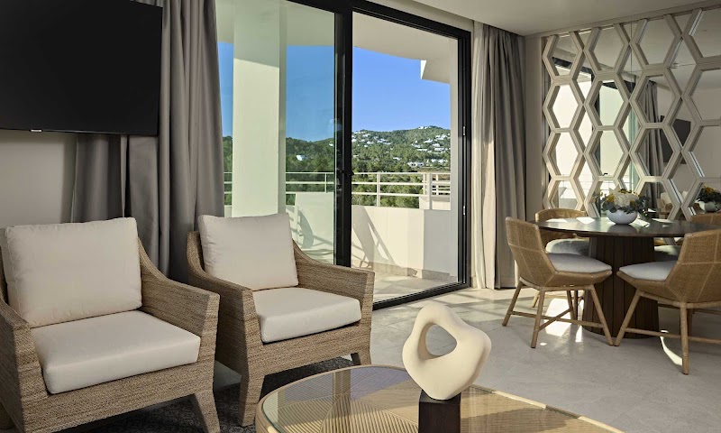 The Signature Level at TRS Ibiza Hotel photo 10