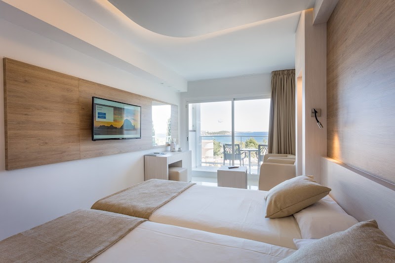 Sirenis Hotel Club Siesta photo 2