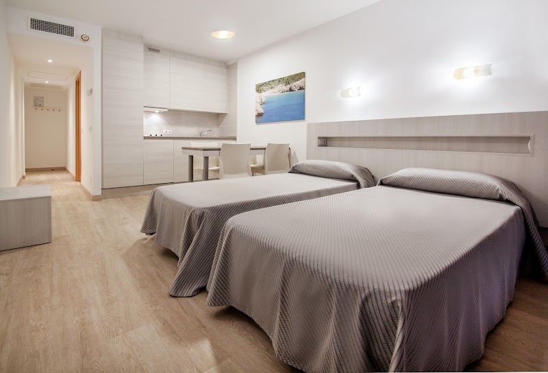 Sol y Vera Apartments photo 9
