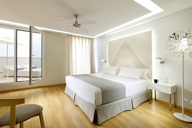 Talayot Hotel photo 2