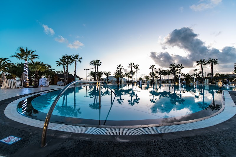 THB Tropical Island photo 6