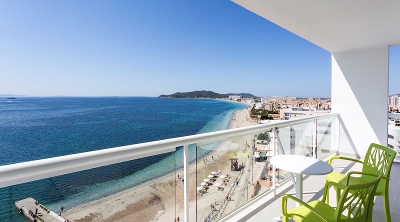 The Ibiza Twiins photo 9